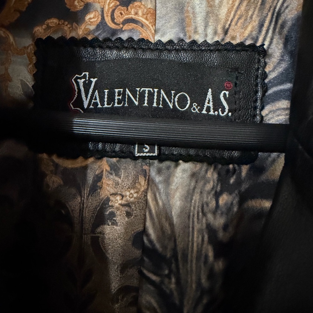 Vintage Valentino A.S.  Elegant Black Leather Jacket 100% Leather - Picture 5 of 5